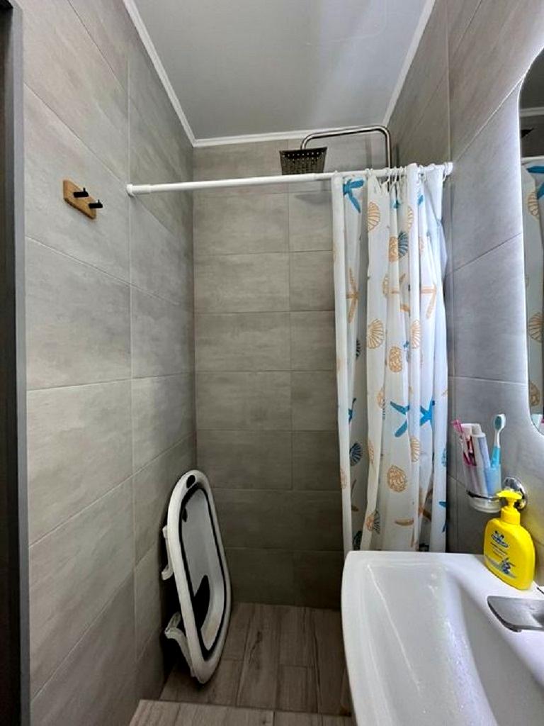 1873762703412936