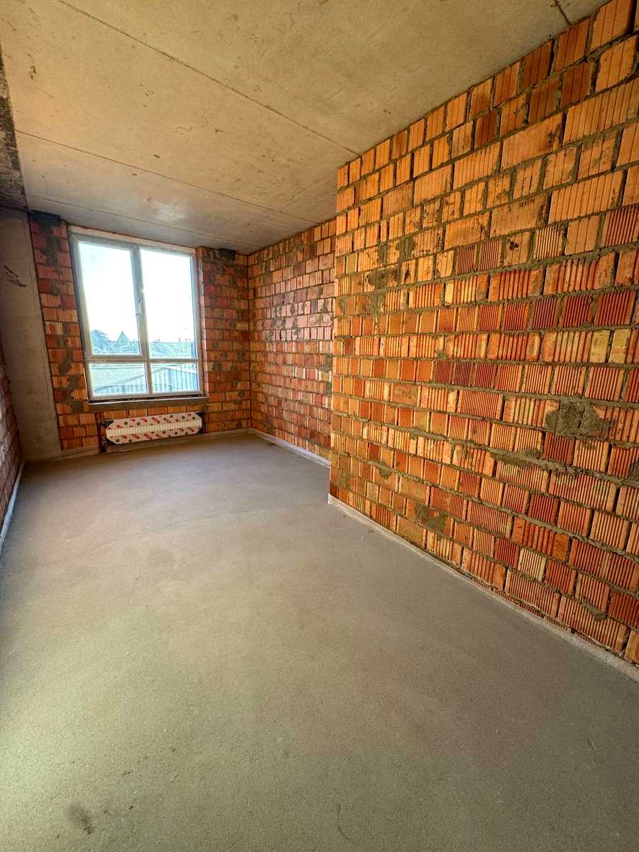1873763051633248