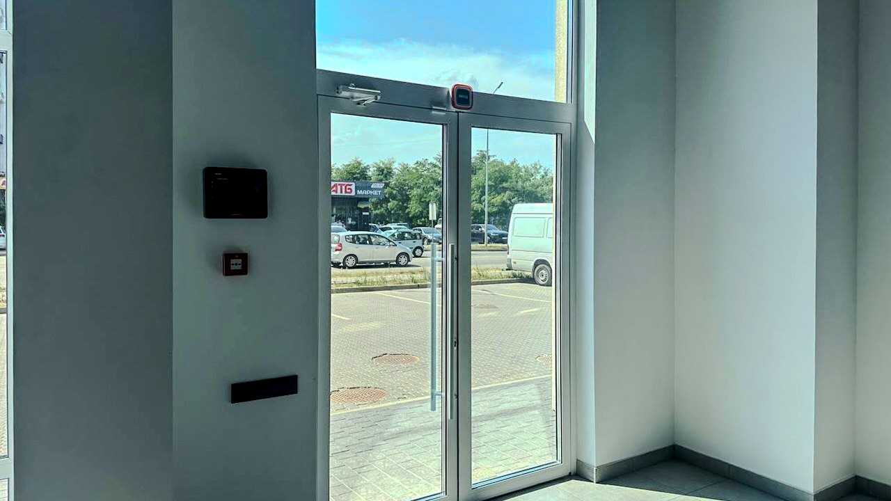 1873763369328694