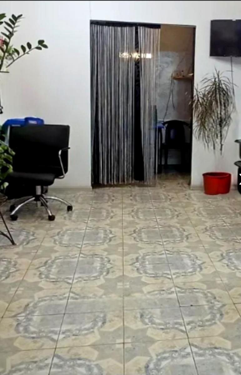 1873768371546551