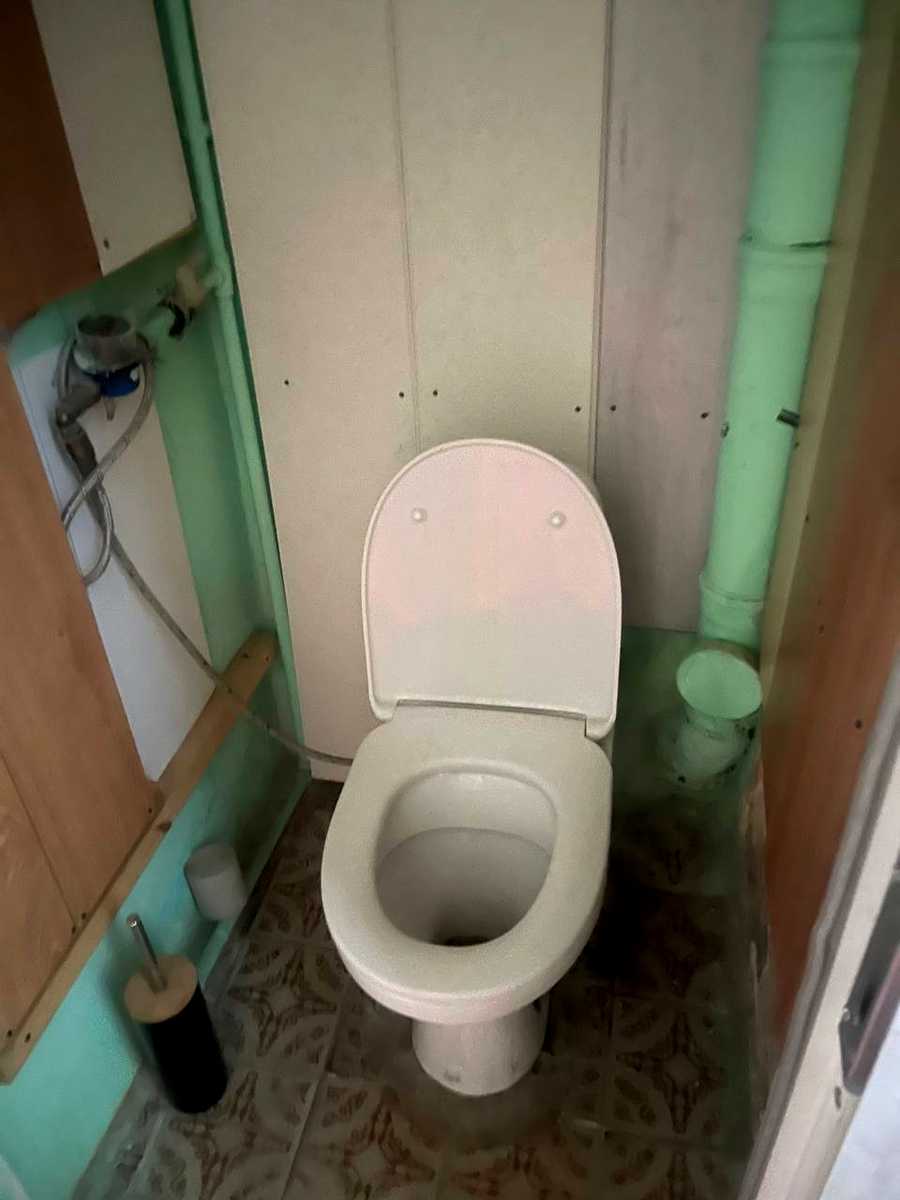 1873768658428042