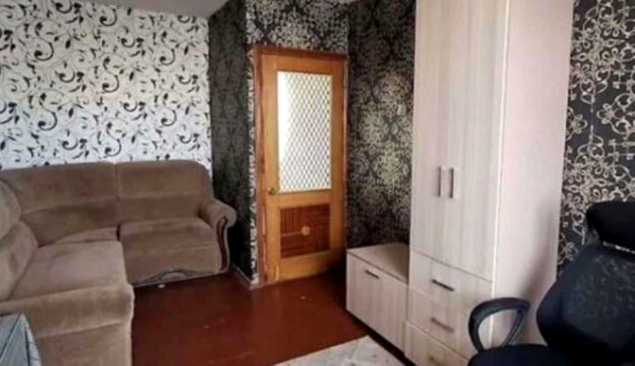 1873769845572810