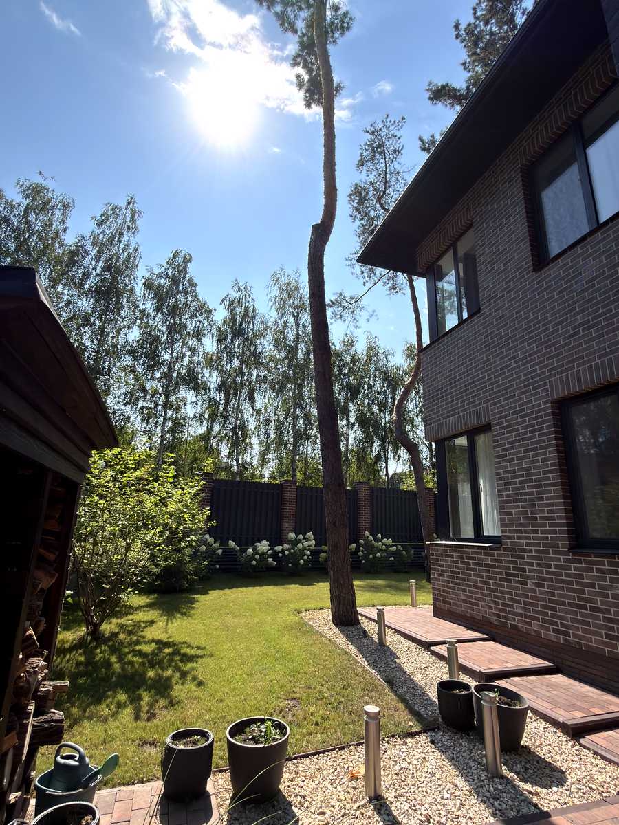 1873770505232092