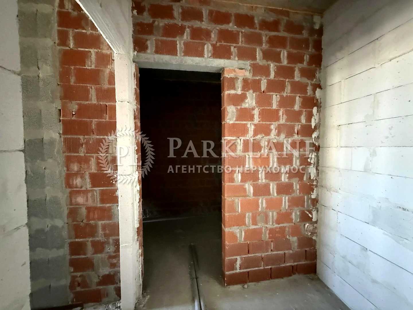 1873772293445599