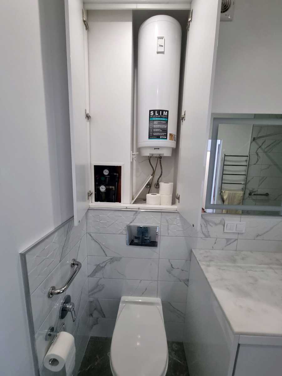 1873772732900939