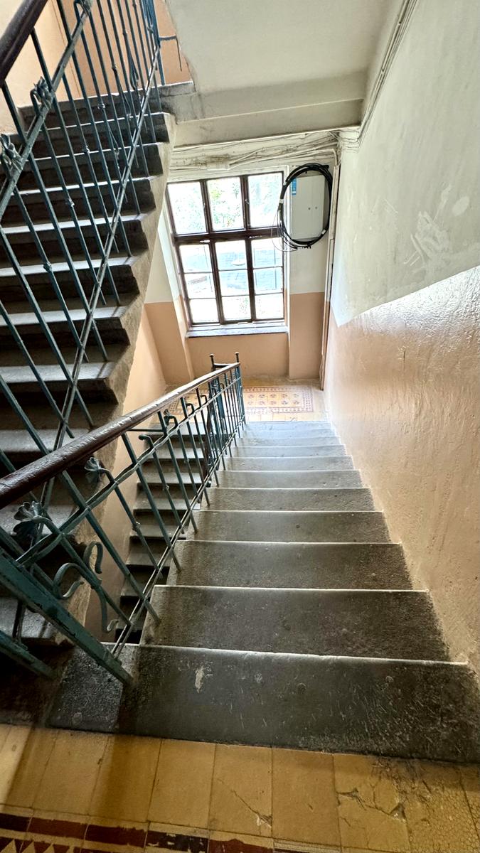 1873773393855162