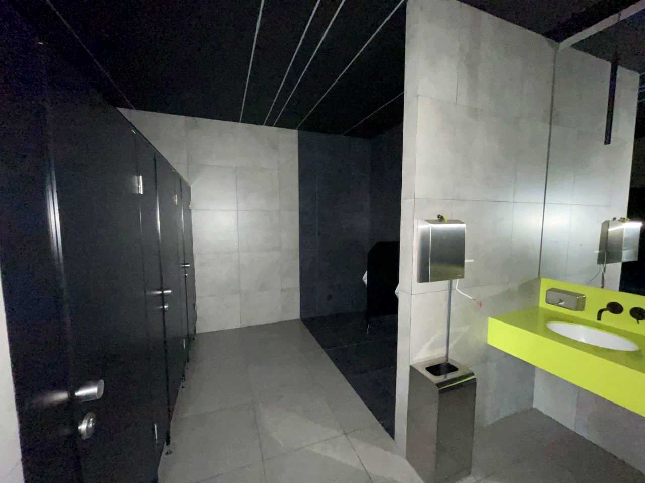 1873774510627897