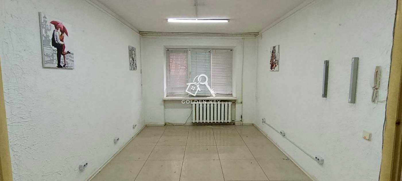 1873775206457351