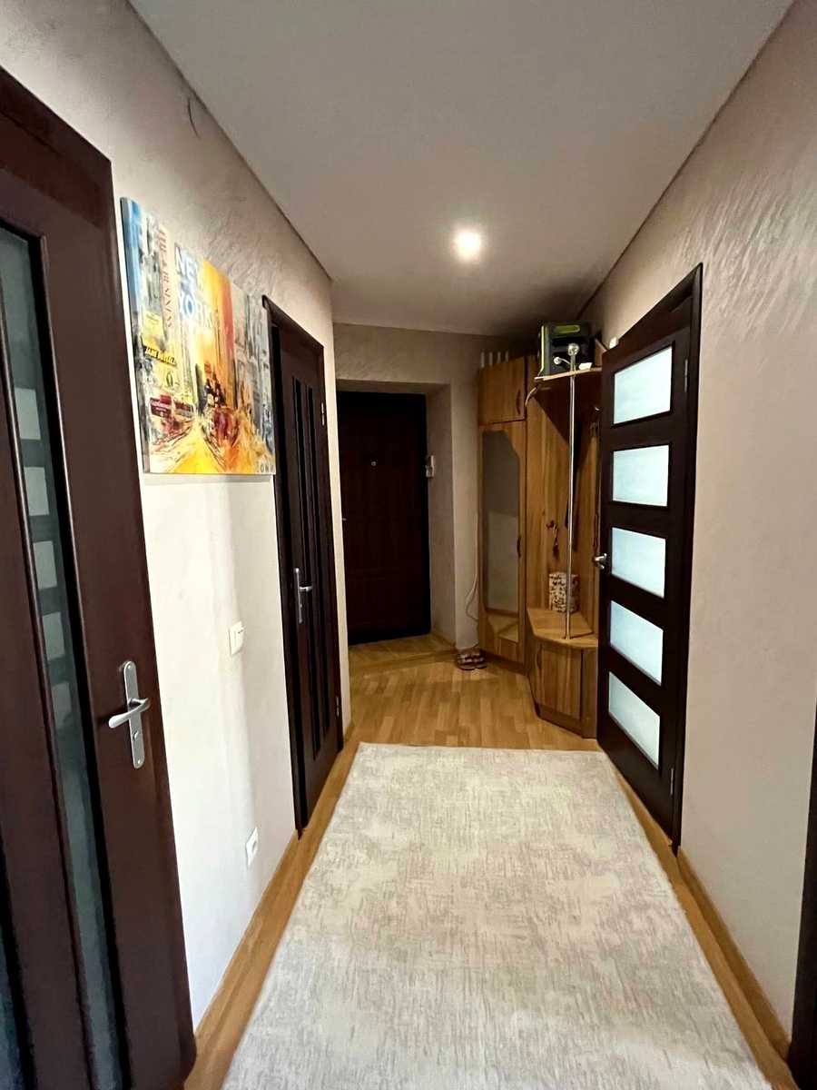 1873775882068480