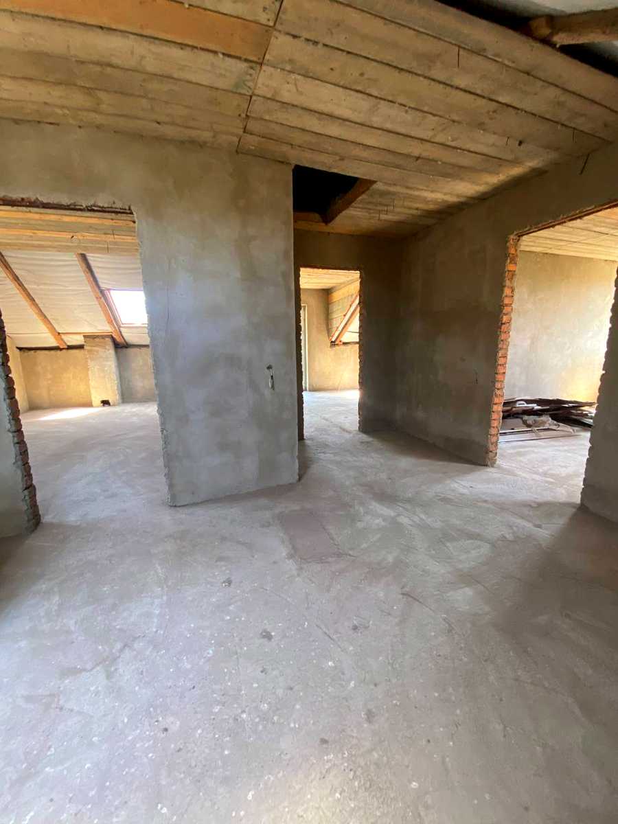 1873778452065153