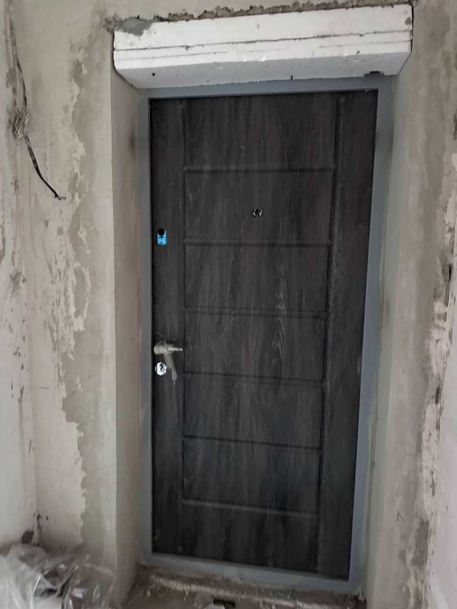 1873778881500930