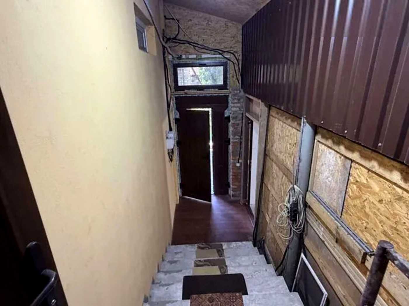 1873781057540889