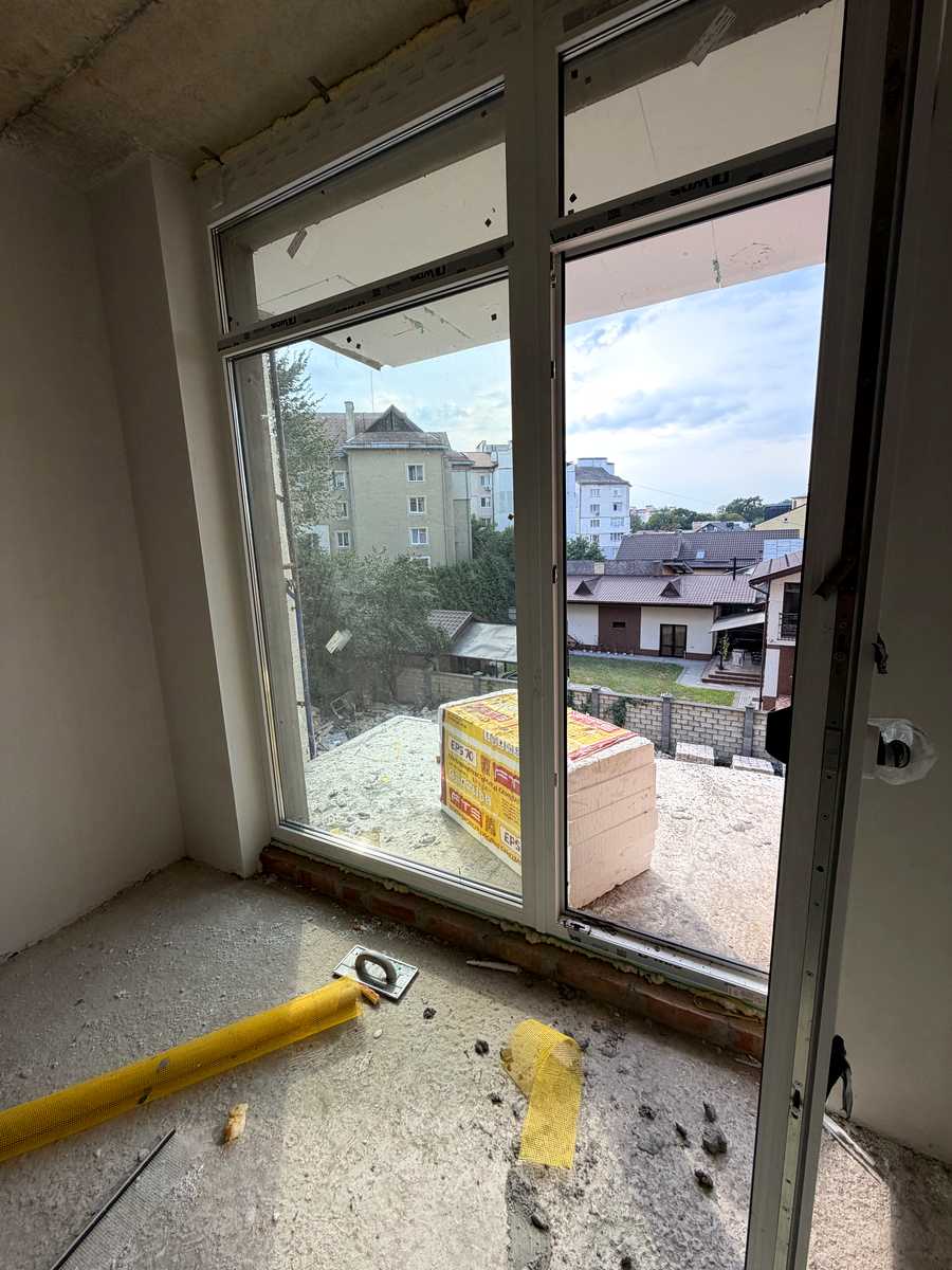 1873783470417027