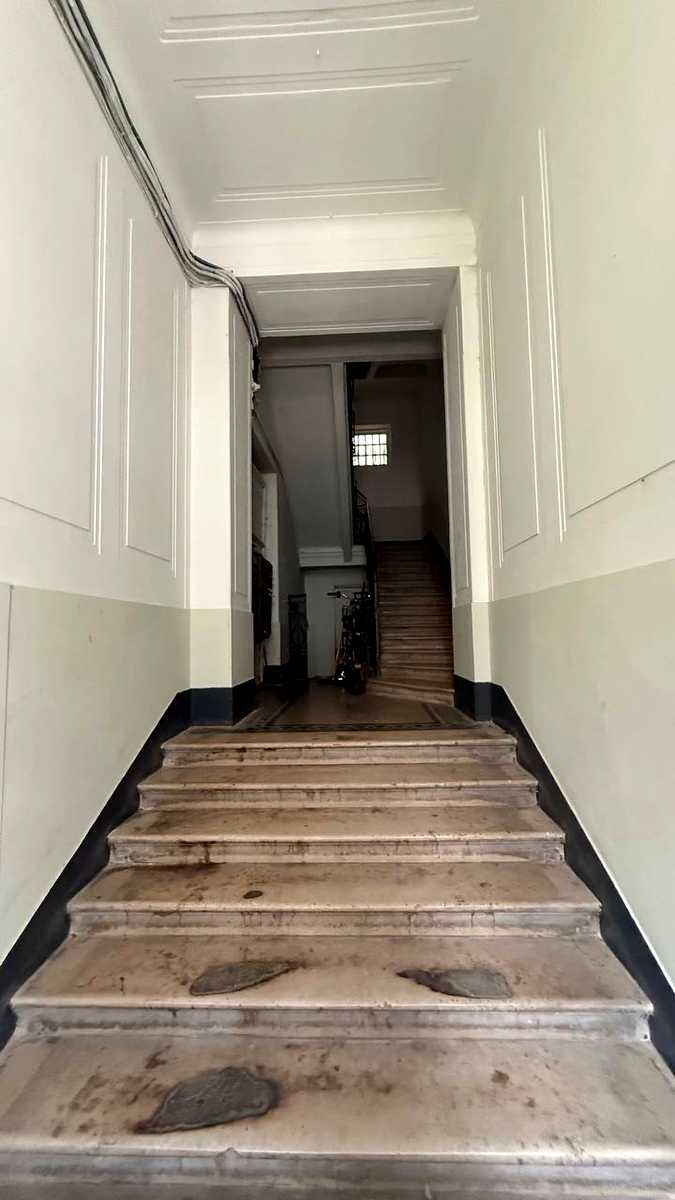1873786401868803