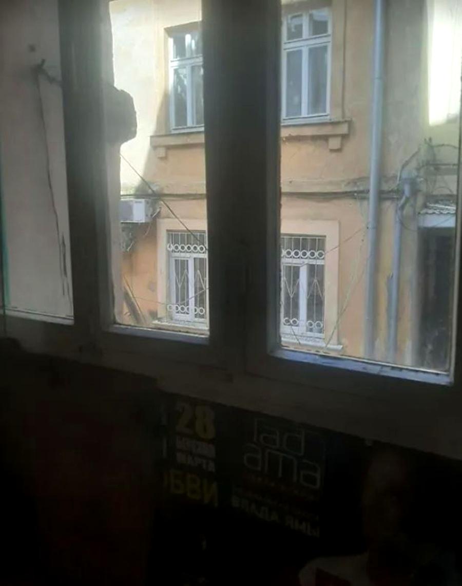 1873787206498756