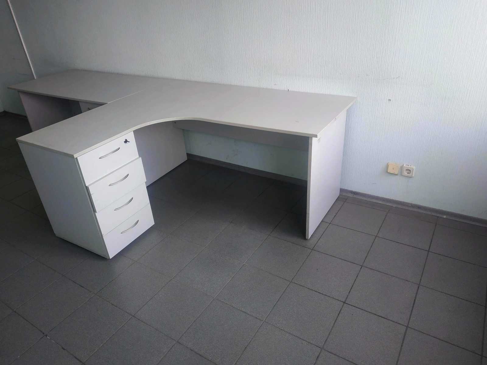 1873795052378635