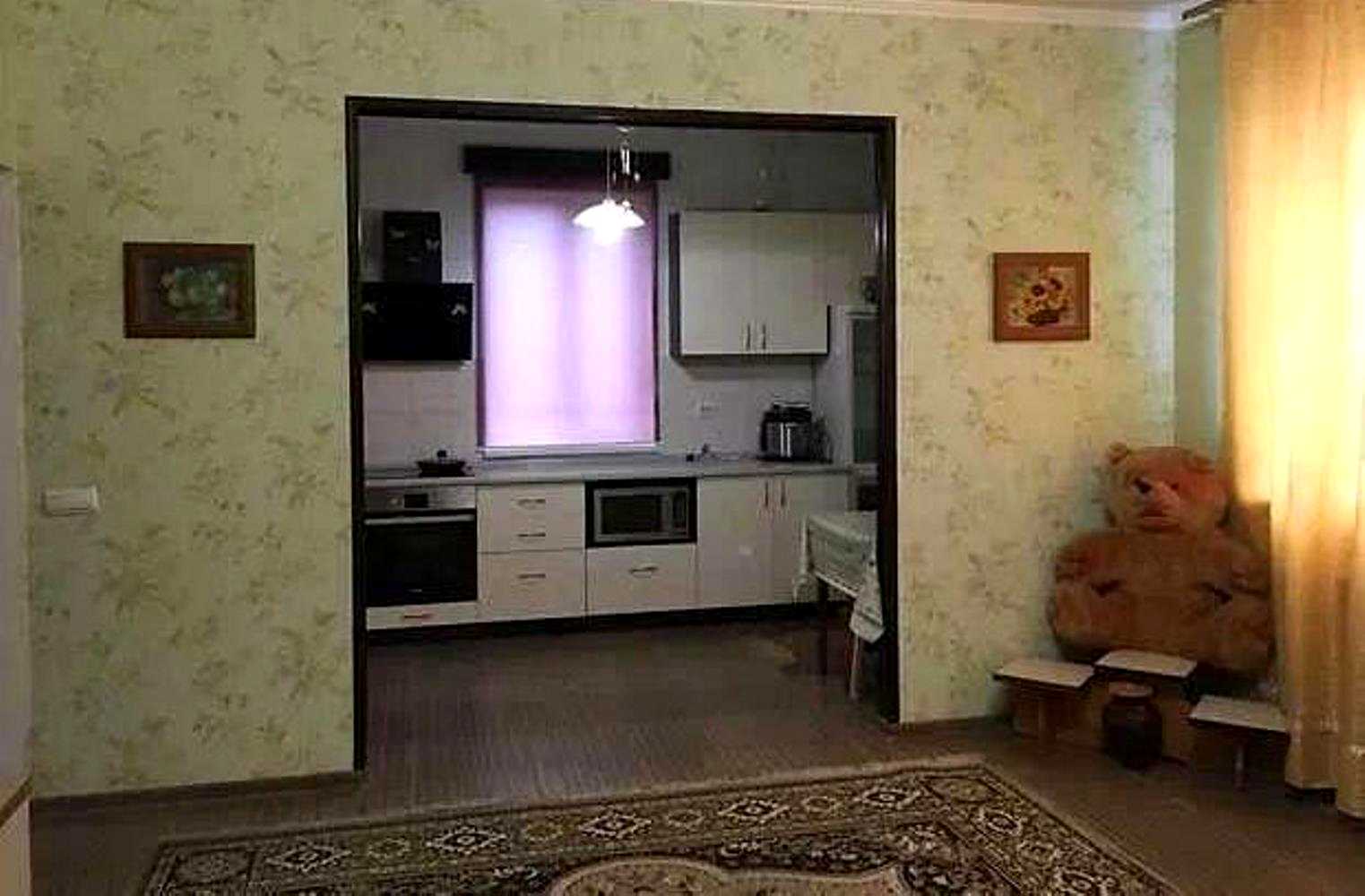 1873804860844179