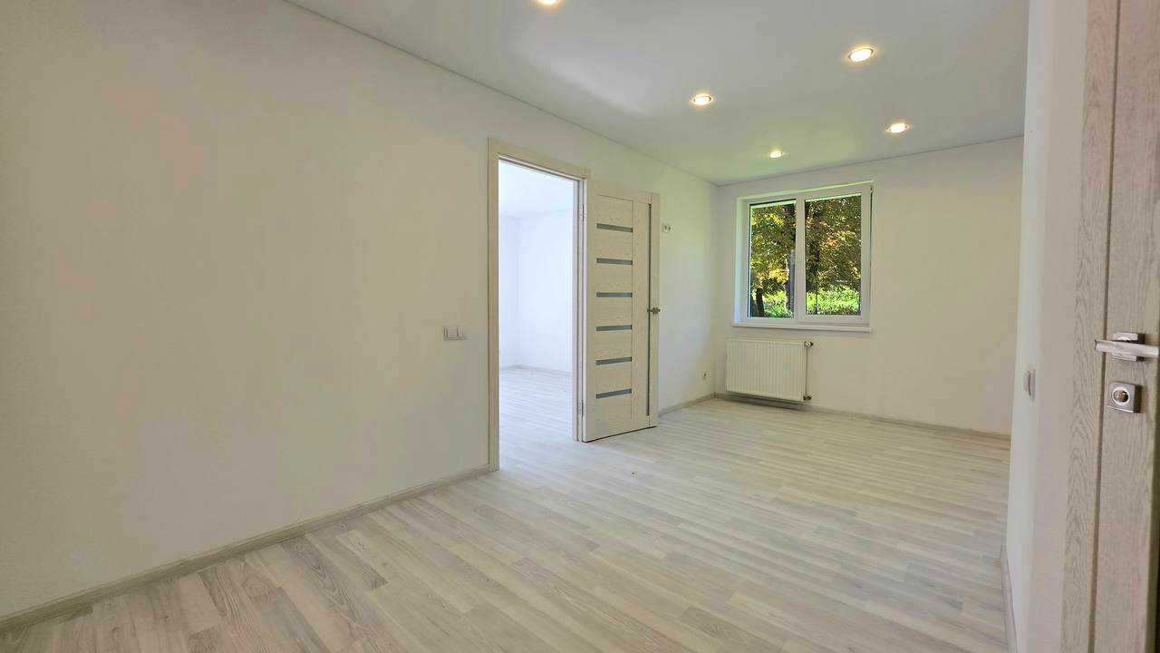 1873806589419408
