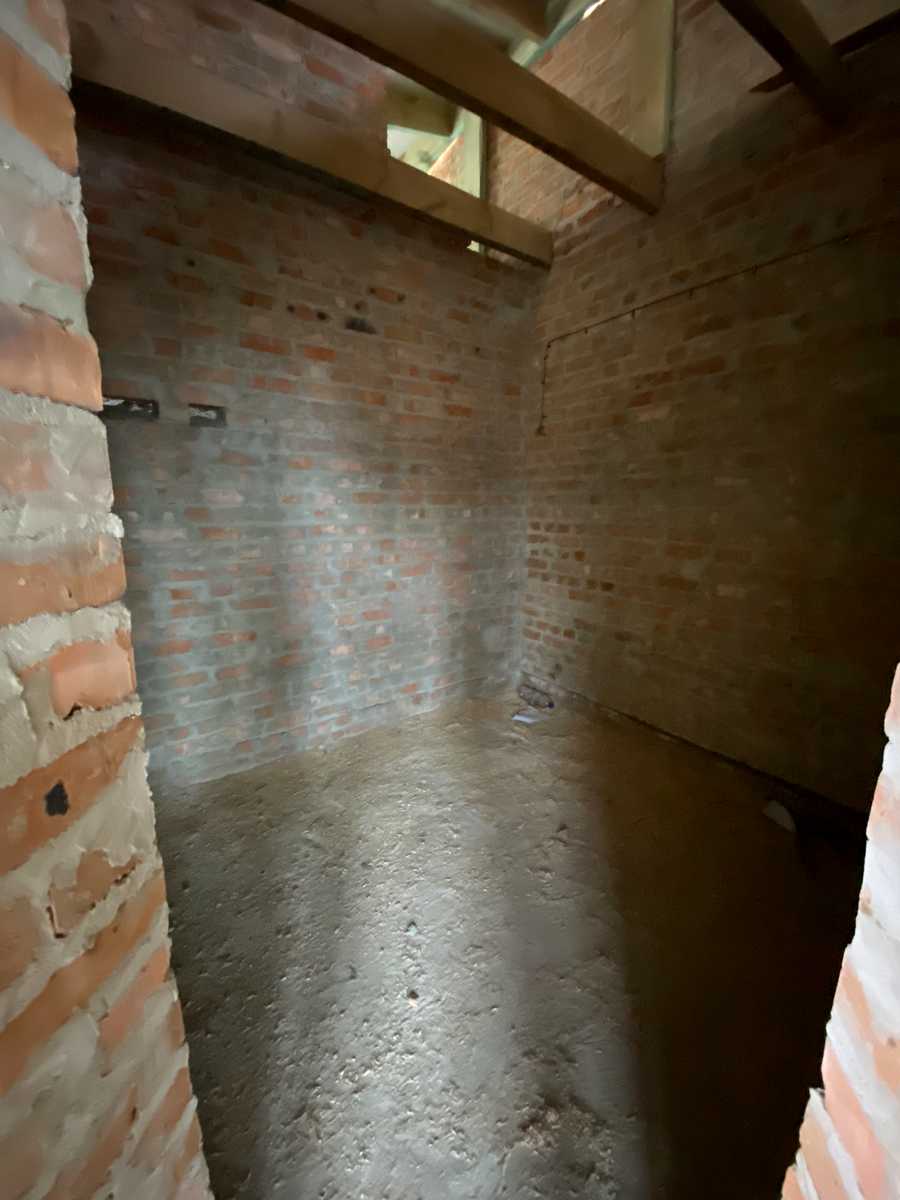 1873808687247781