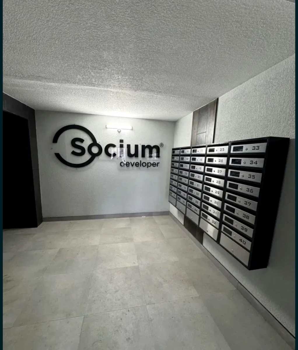 1873839293389649