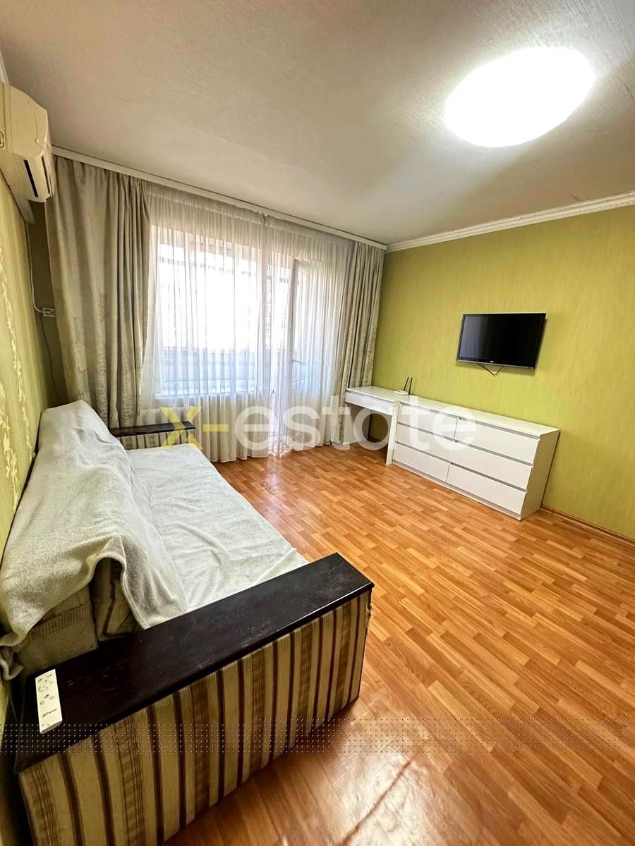 1873844669132592