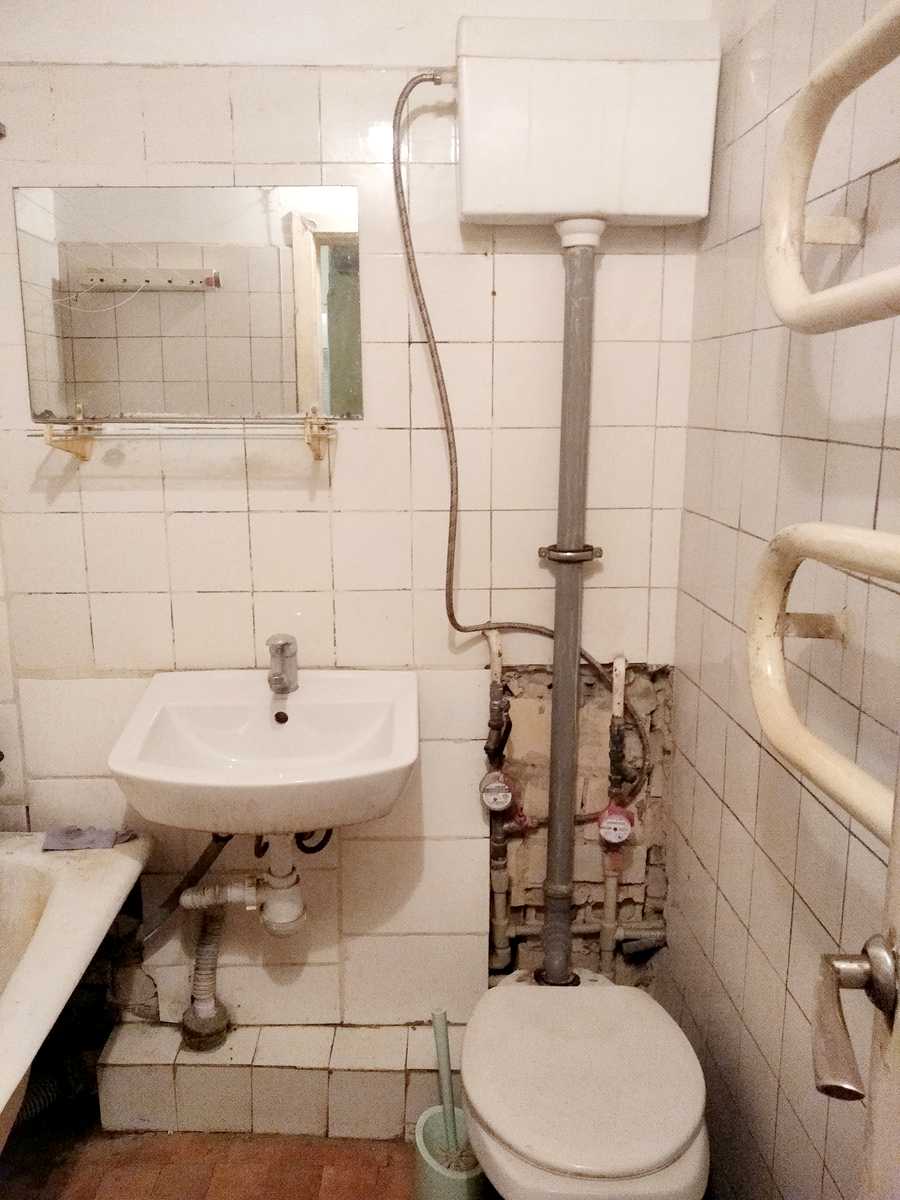 1873849592097693