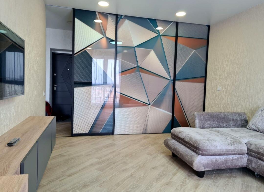 1873851196019688