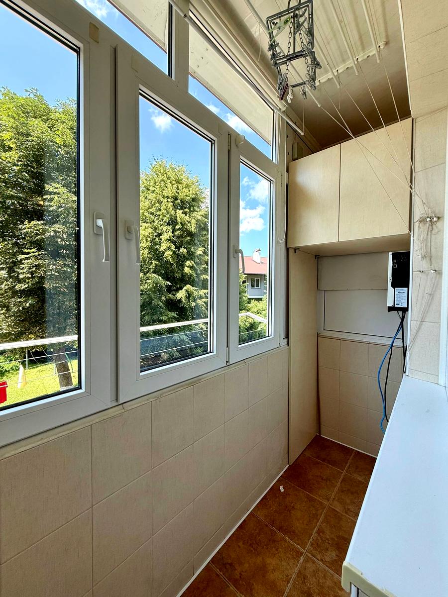 1873852281565439
