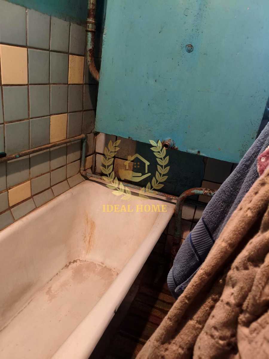 1873854330187630