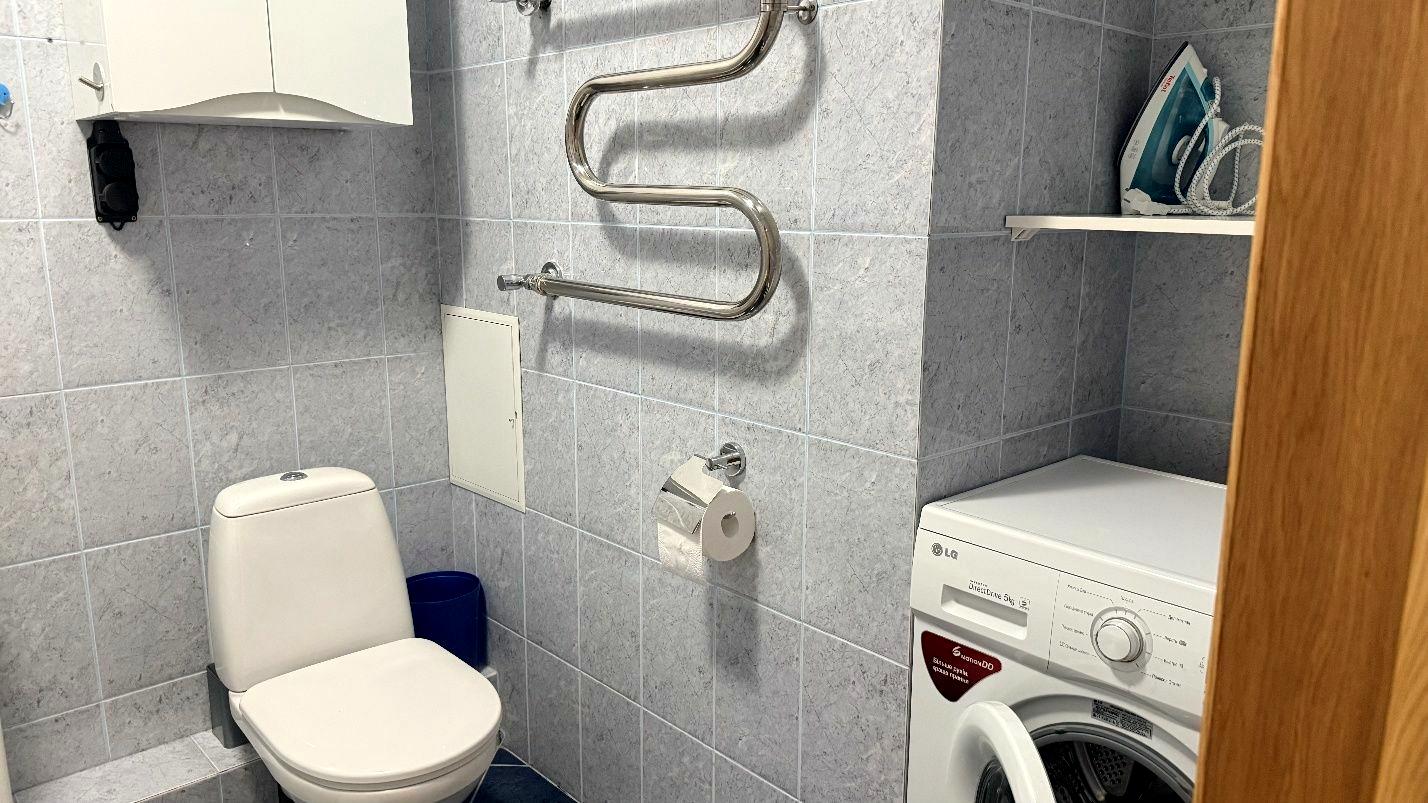 1873856934226187