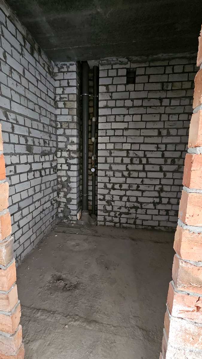 1873857421388363