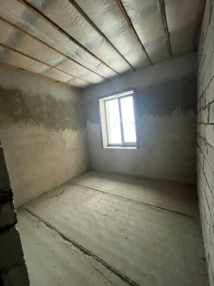 1873858739942094