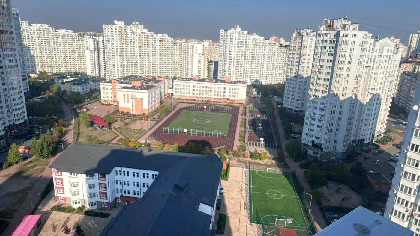 1873859137910567