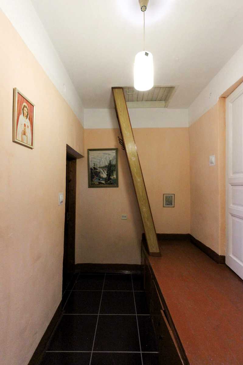 1873859901544459
