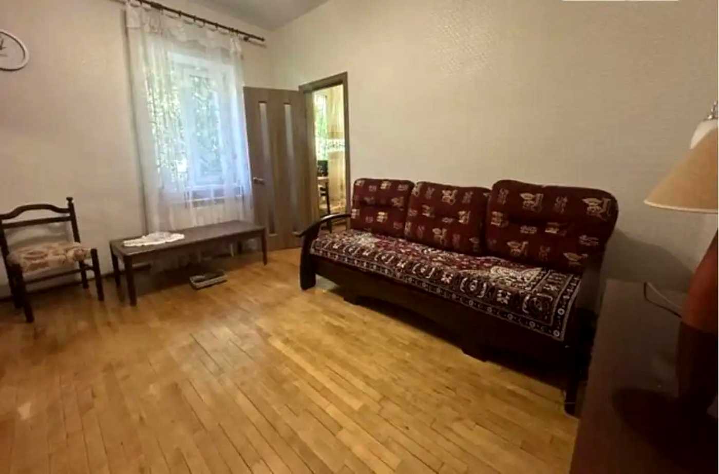 1873863843768869