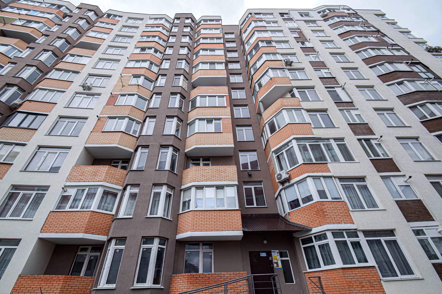 1873864146639369