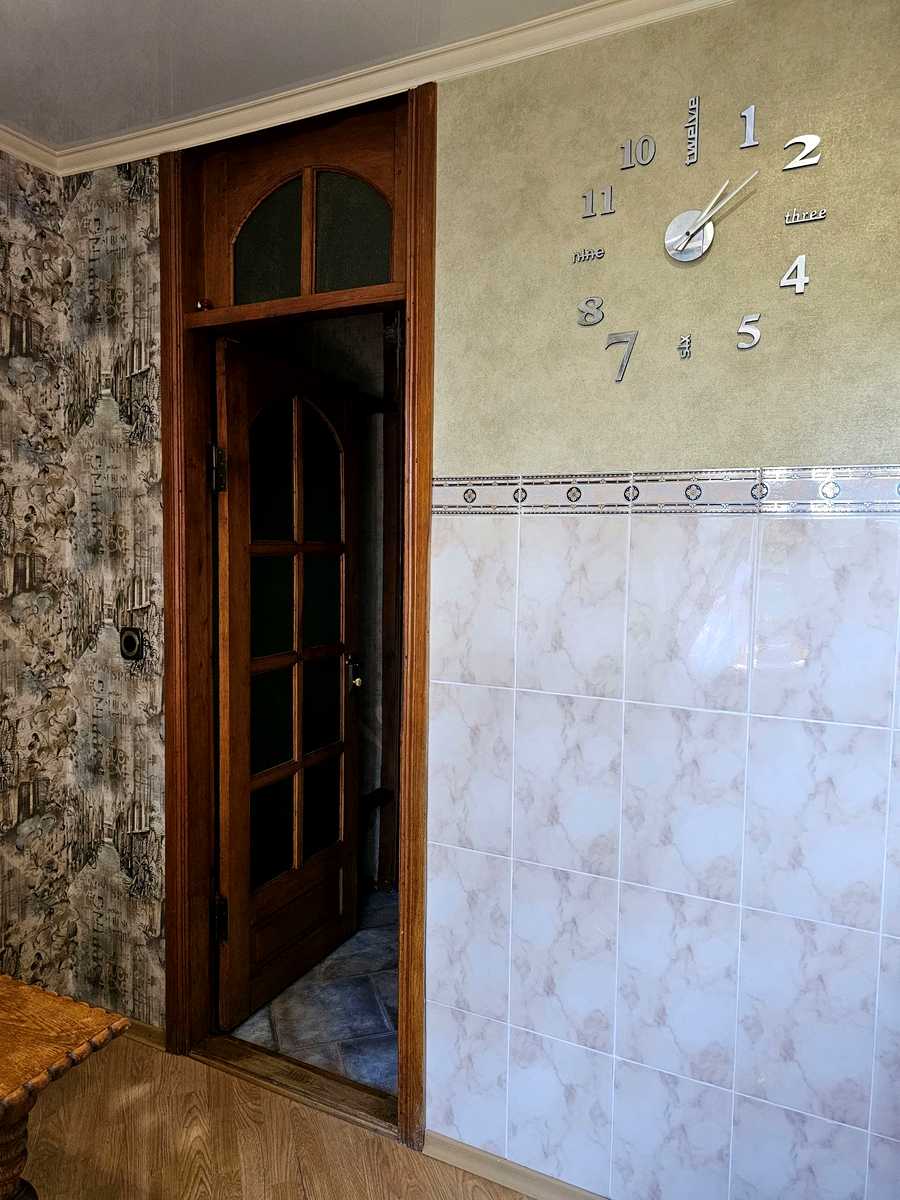 1873867879668693