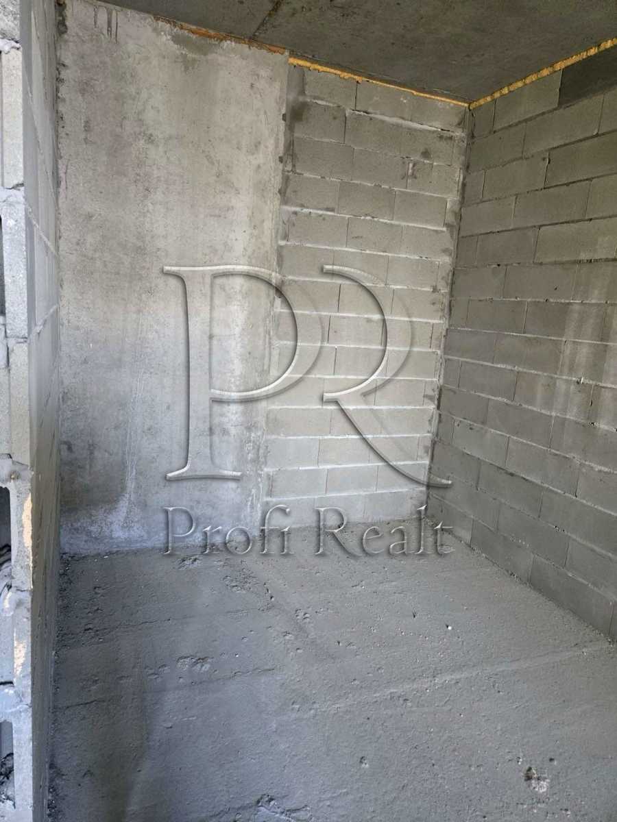 1873870779479587
