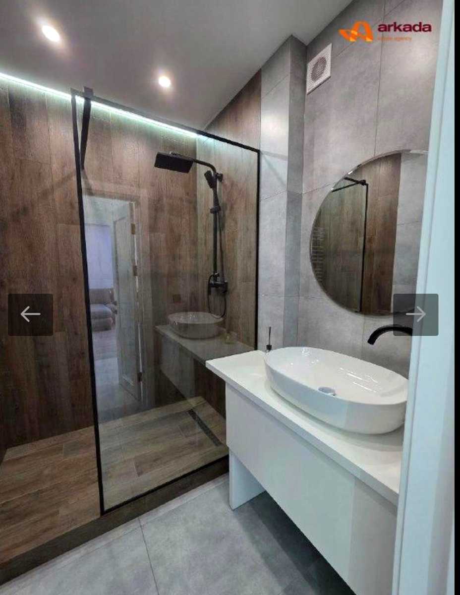 1873871961848402
