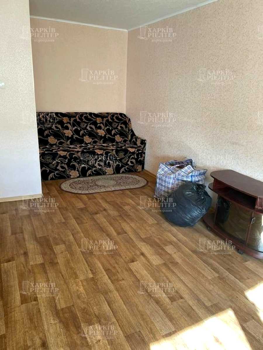 1873872370460300
