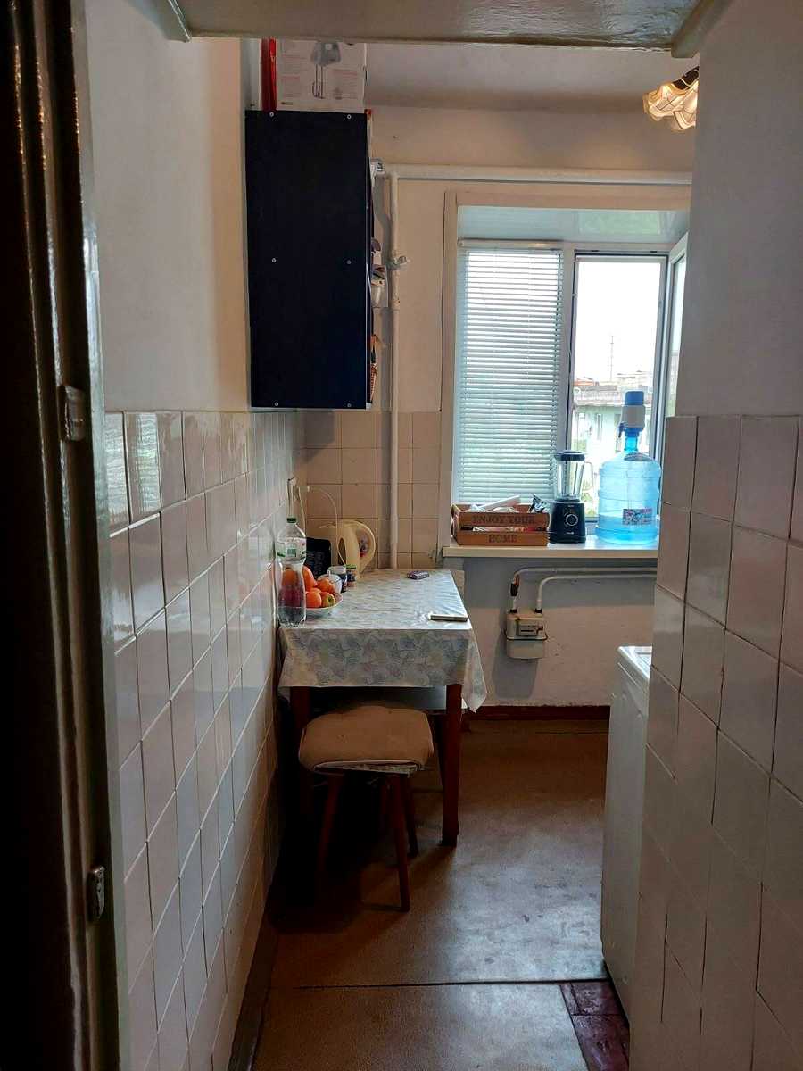 1873936345404866