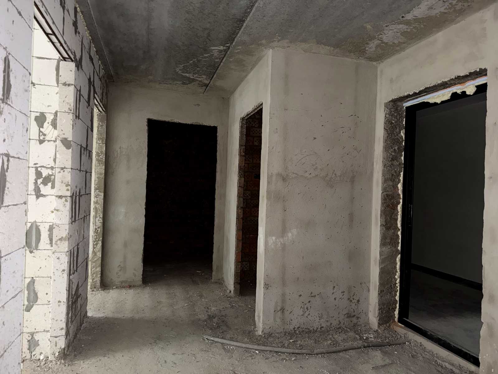 1873937561561746