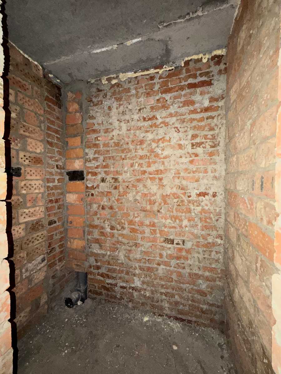 1873937564495043