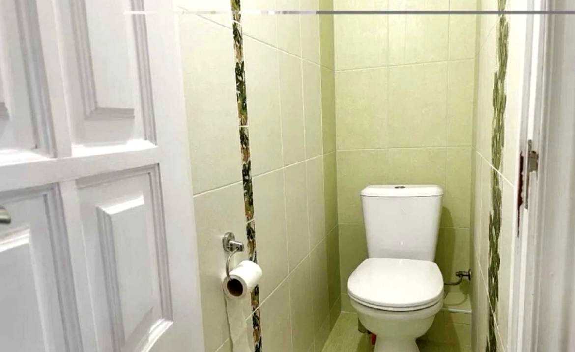 1873937663612249