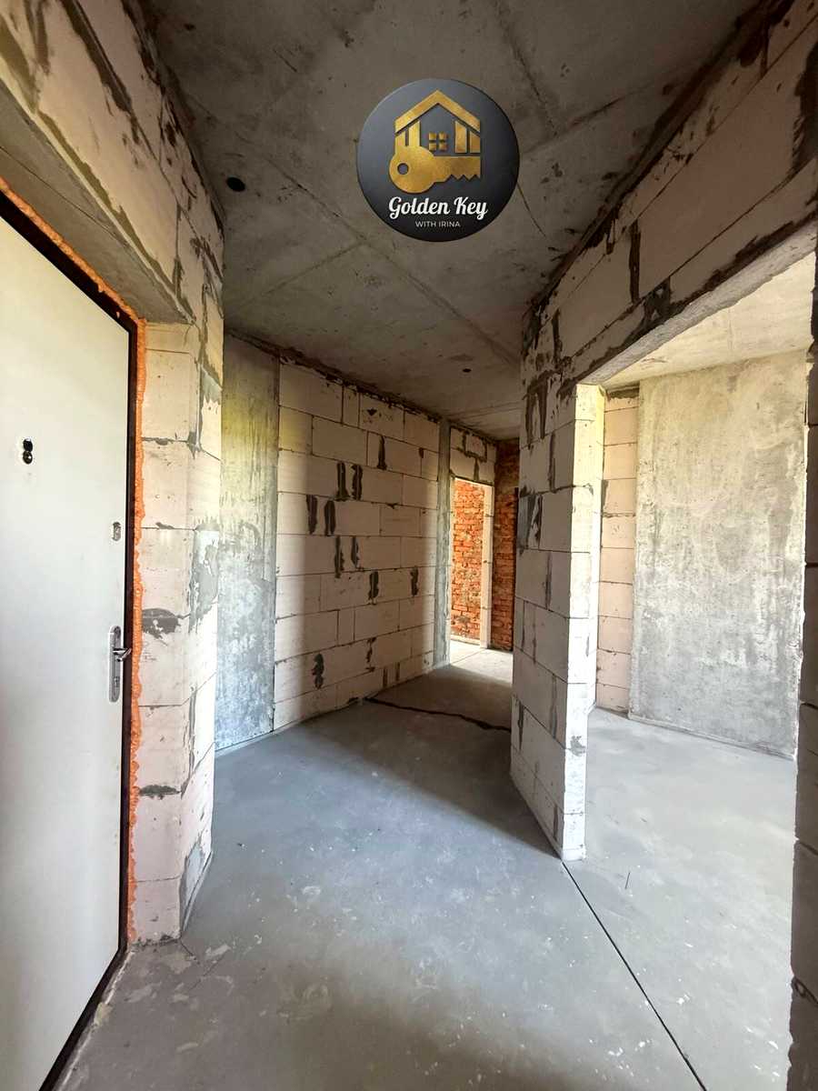 1873939936894707