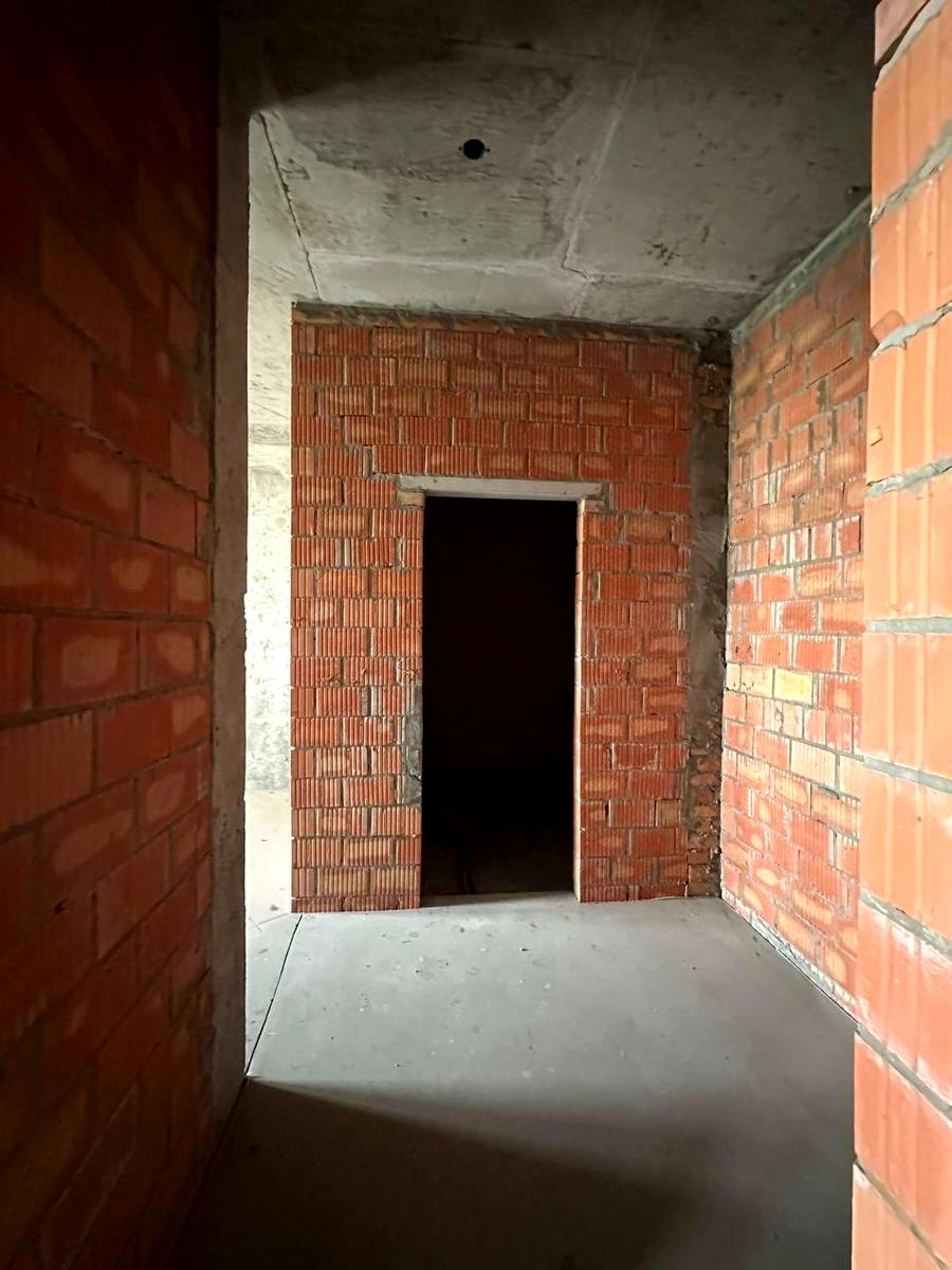 1873940715718837