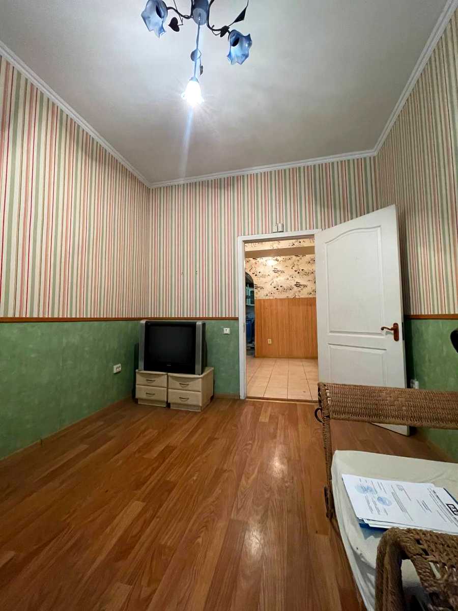 1873942565094639