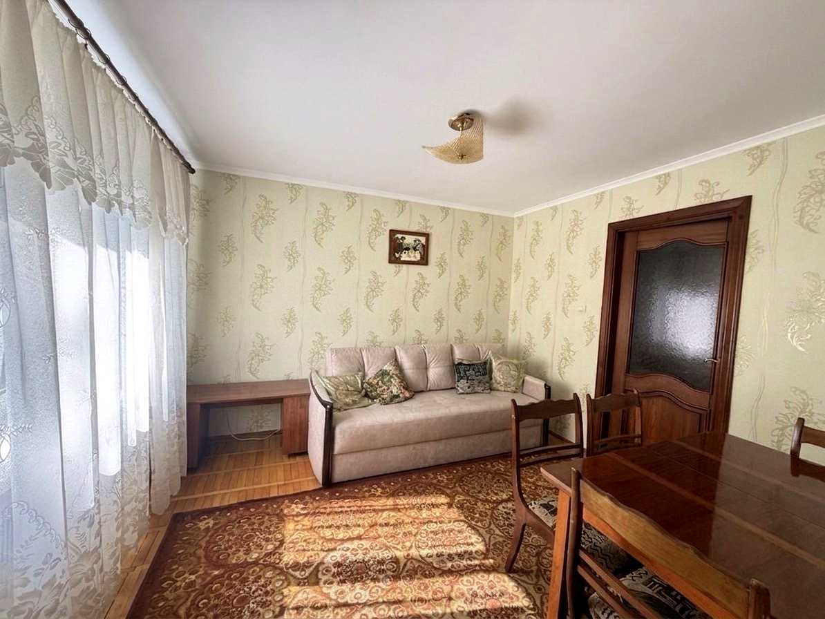 1873942794425029