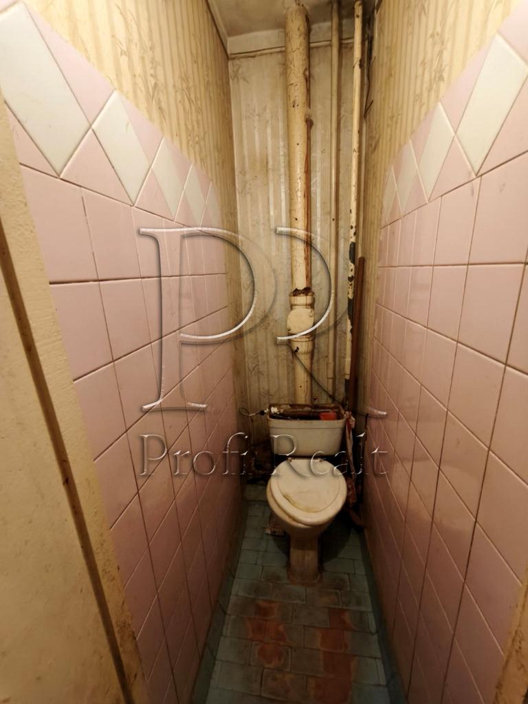 1873943546750775