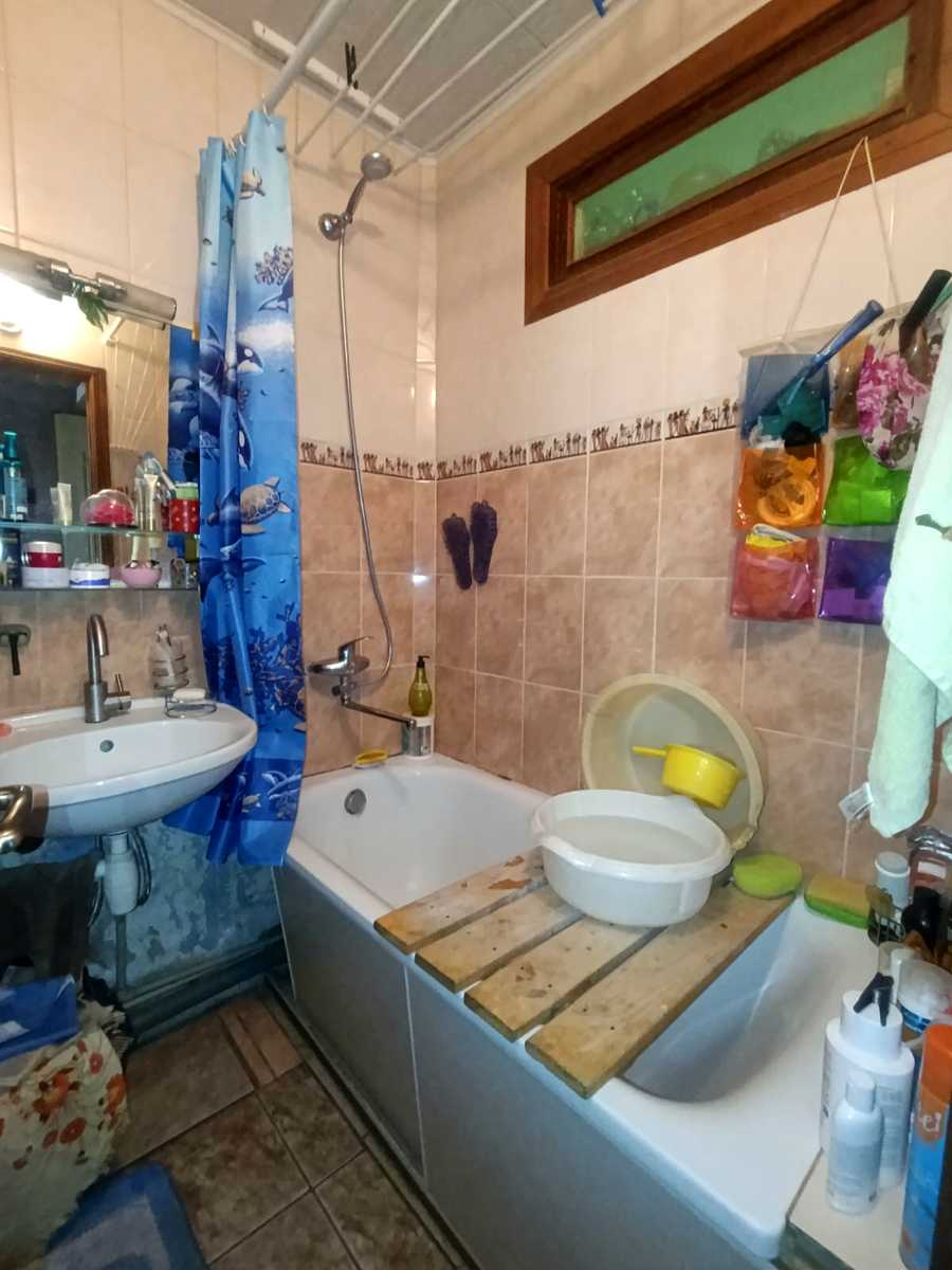 1873944208783661